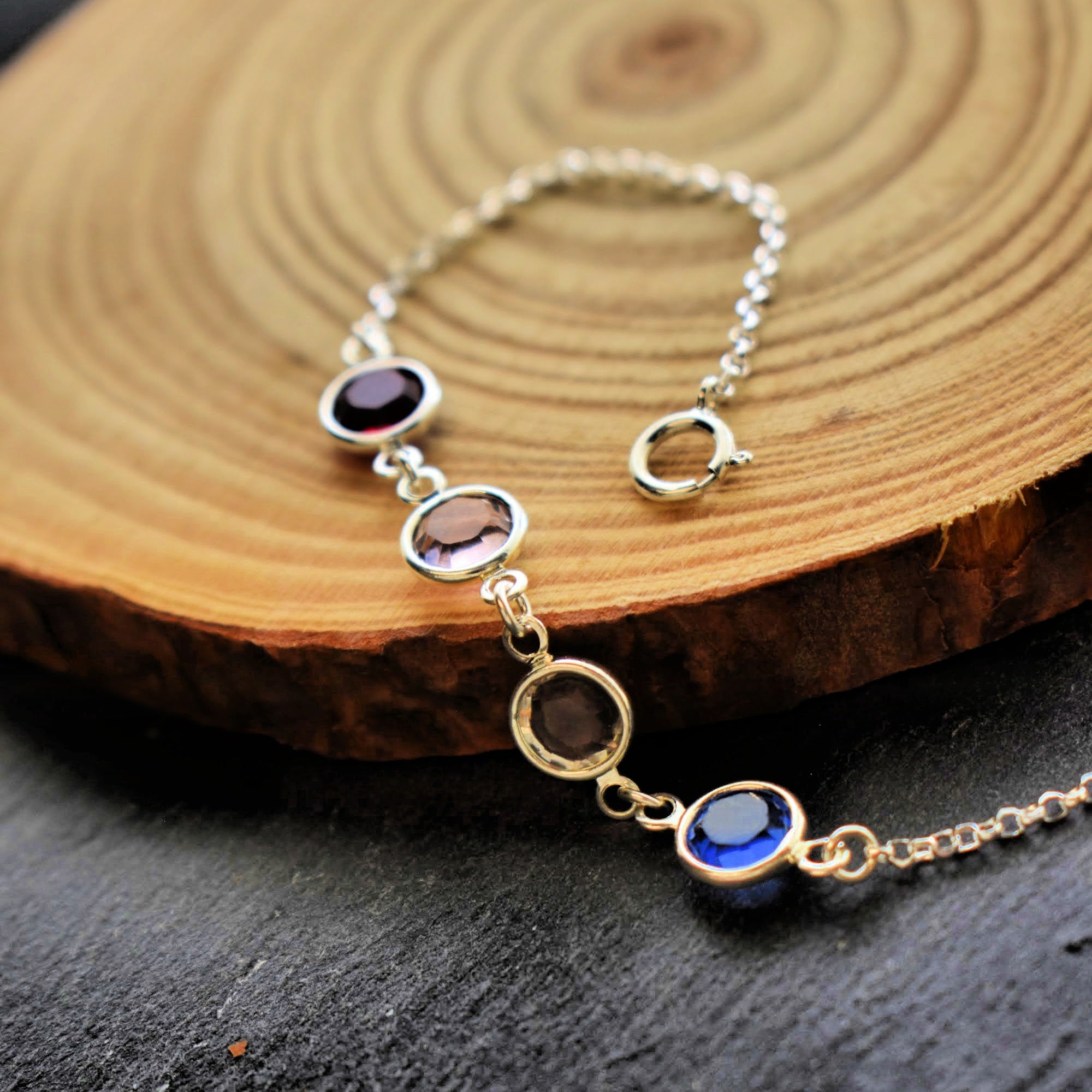 Personalized Crystal Birthstone Bracelet for Mother. Gift to Mom.