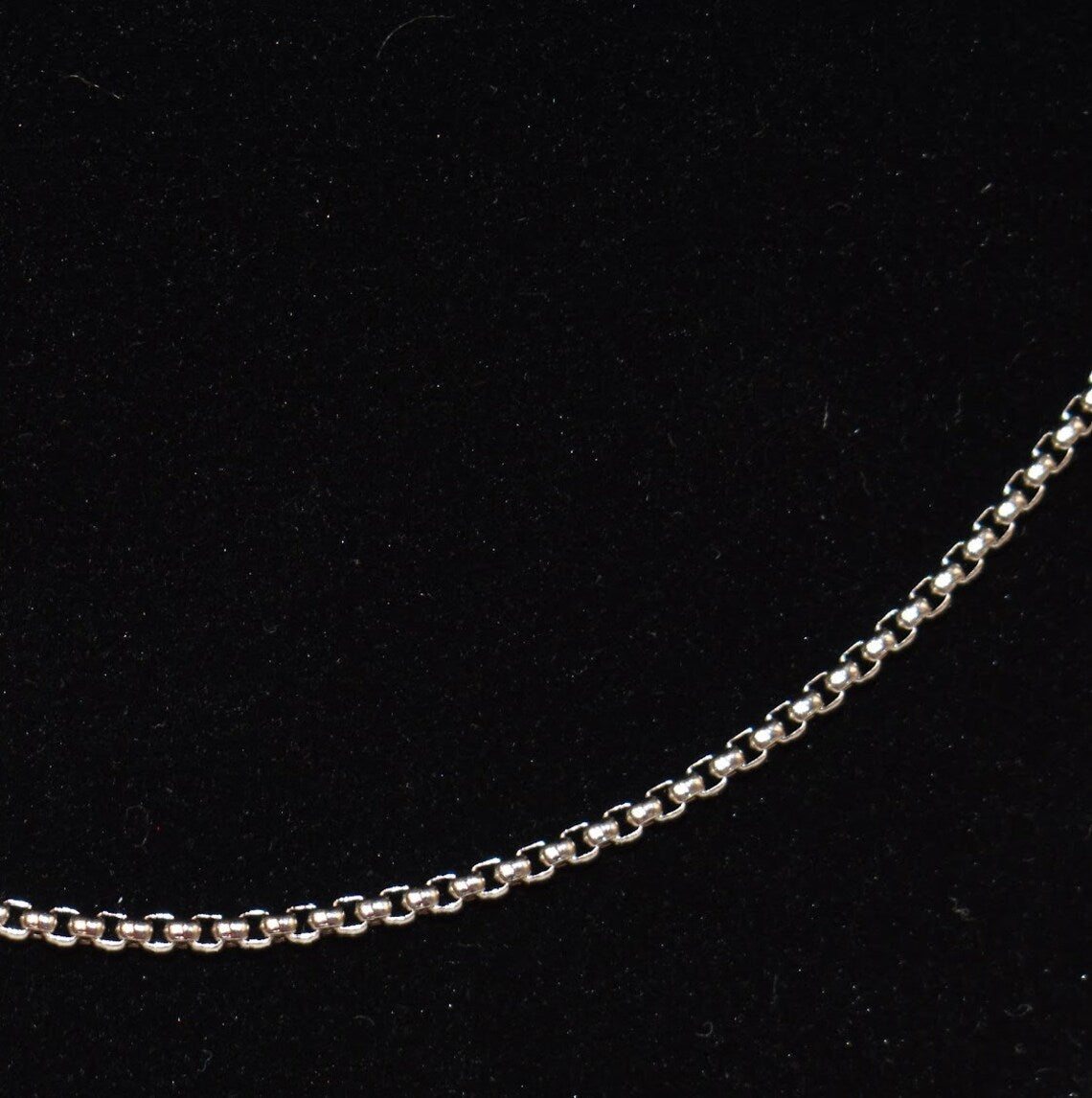Men’s Silver Stainless Steel Rounded Box Chain. Men’s Jewelry 24